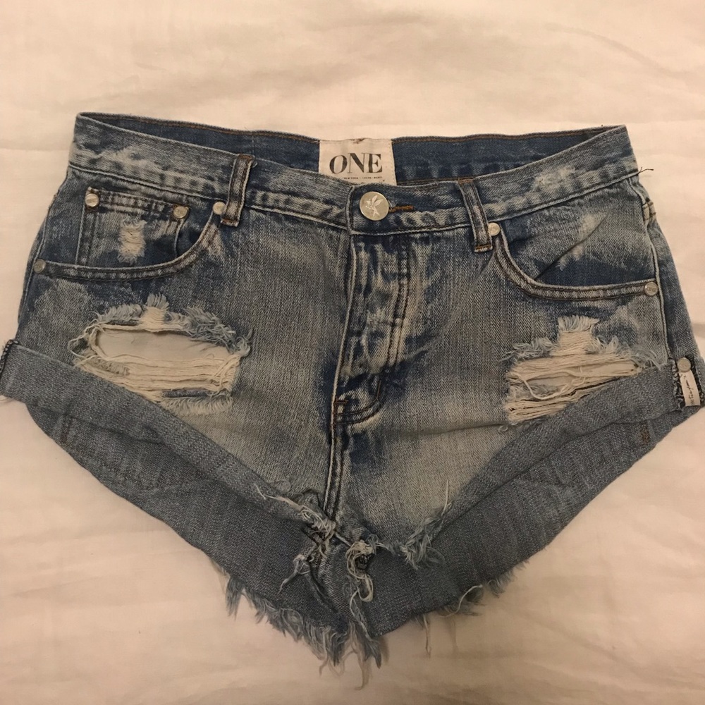 COPY - One Teaspoon Hendrix Bandit jean shorts